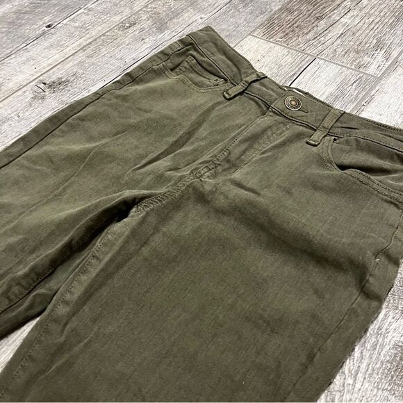 Military green color flared high rise jeans - Picture 5 of 15